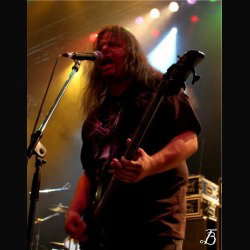 Jon Torres: scomparso il bassista che ha militato in diverse band thrash