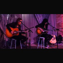 Slash e Myles Kennedy: "Sweet Child O' Mine" in versione acustica