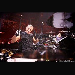 Bon Jovi: Tico Torres riprende il tour