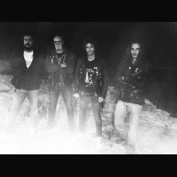 Fingernails: ri-registrato il primo album "Fingernails"