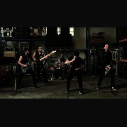 Steel City: online il video di "Under Your Face"