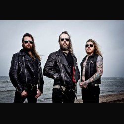 Grand Magus: secondo track by track online