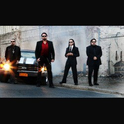 Adrenaline Mob: lyric video di "Feel The Adrenaline"
