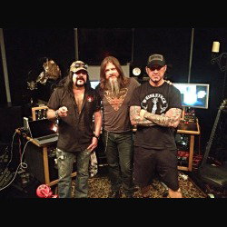 Hellyeah: ad aprile il nuovo album
