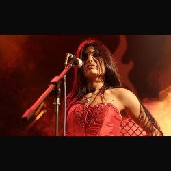 Mariangela De Murtas: tre show acustici in Italia