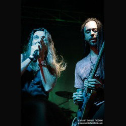 Almah: in arrivo un disco per il karaoke
