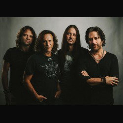 Winger: anticipazione del nuovo brano "Rat Race"