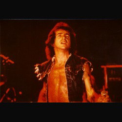 AC/DC: 34 anni fa si spense Bon Scott
