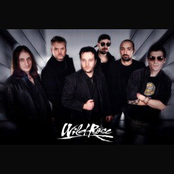 Wild Rose: firmano per AORBlvd Records