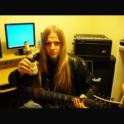 Almah: deceduto l'ex chitarrista Paulo Schroeber