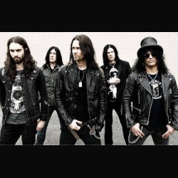 Slash: completati i lavori al nuovo album