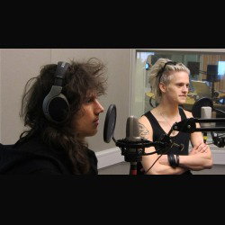 H.e.a.t.: online la performance acustica a Planet Rock Radio