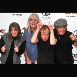 AC/DC: il comunicato ufficiale sulle voci del loro ritiro dalle scene