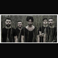 Under The Ocean: firmano per Drown Within Records