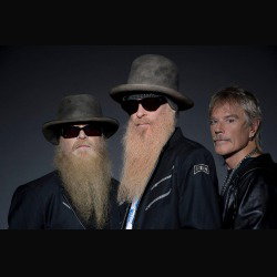 ZZ Top: "Gimme All Your Lovin'" dal nuovo DVD live