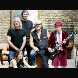 AC/DC: Fink, "I media hanno distorto le mie parole"