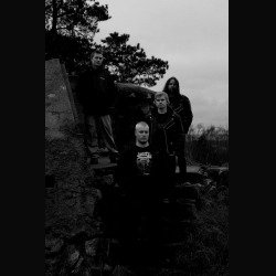 Decaying: teaser di "One To Conquer"