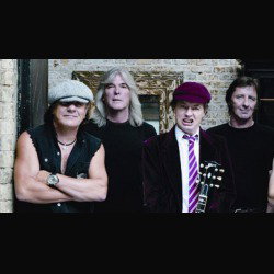 AC/DC: breve anteprima del nuovo singolo 'Play Ball'
