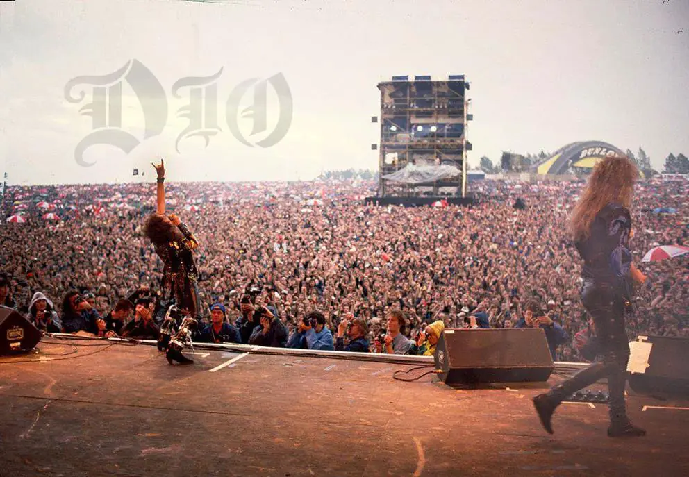 Ronnie James Dio: Wendy Dio, 'A maggio tornerà il suo ologramma'