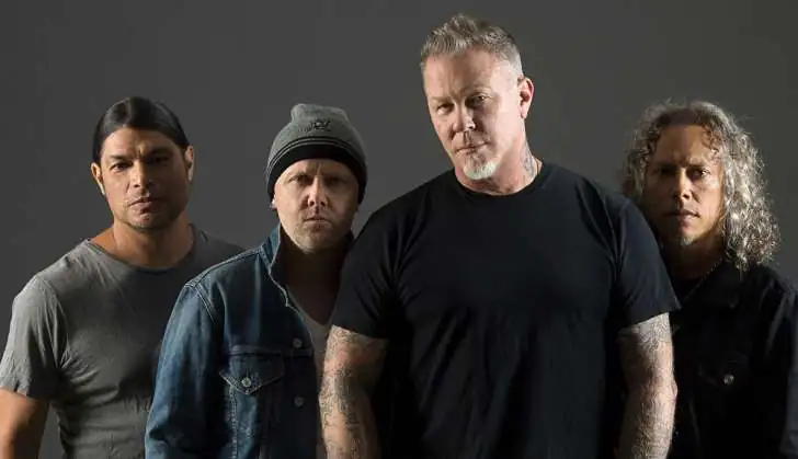 Metallica: James Hetfield, 'Prosperiamo nella paura dell'ignoto'