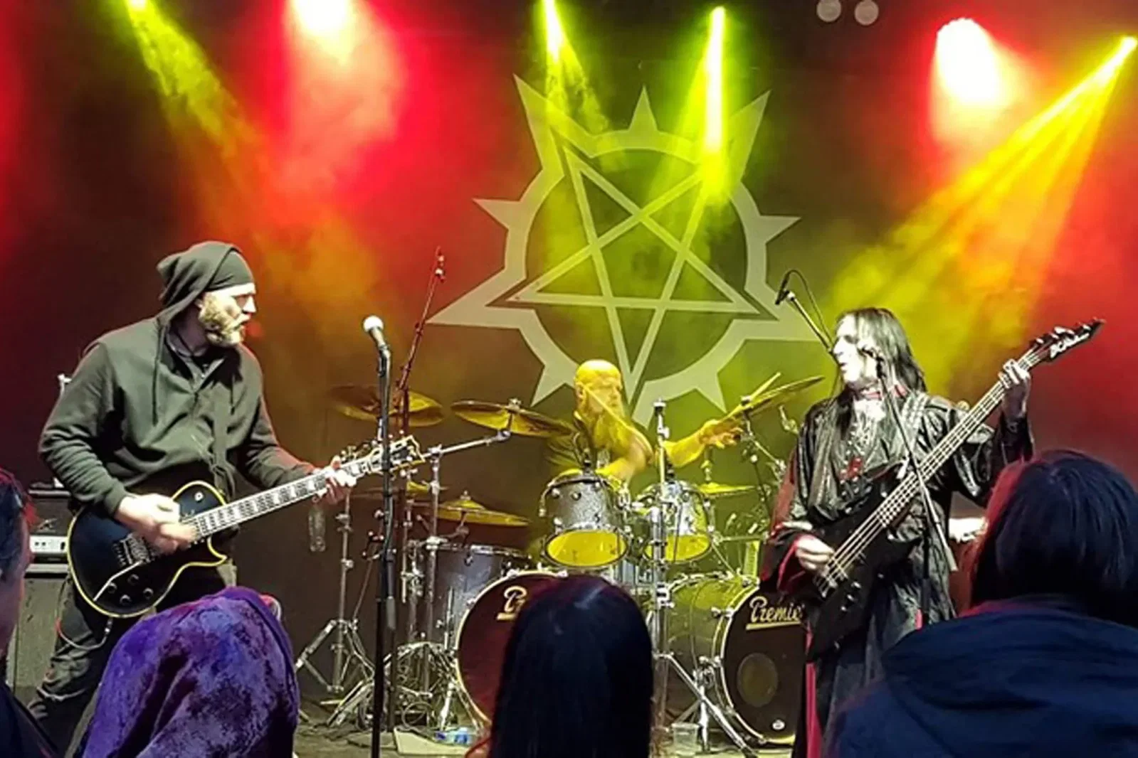 Crest Of Darkness: nuovo lyric video e vinile