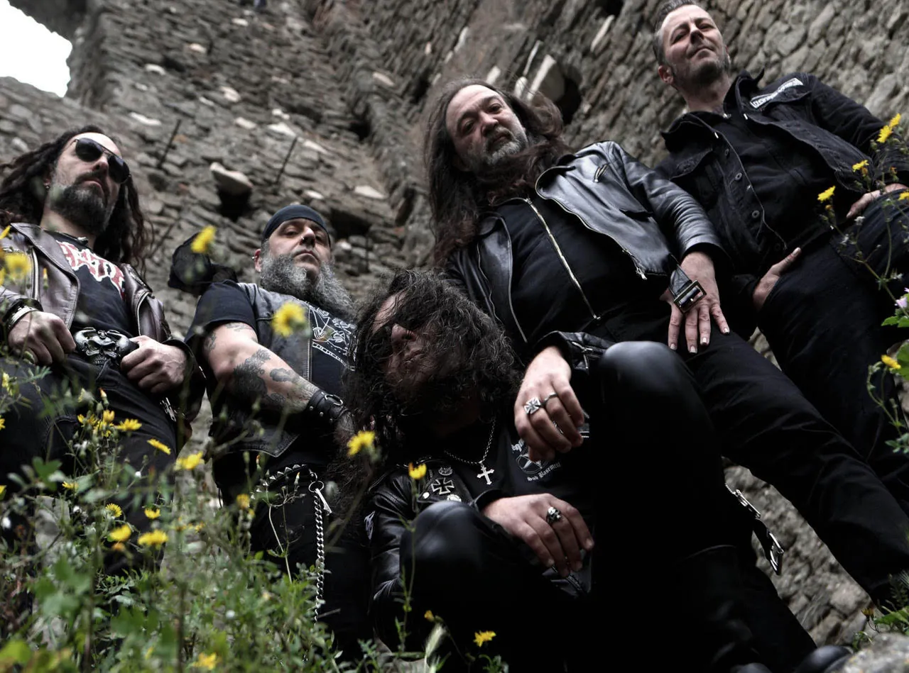 Doomraiser: ascolta in anteprima il nuovo album "The Dark Side of Old Europa"