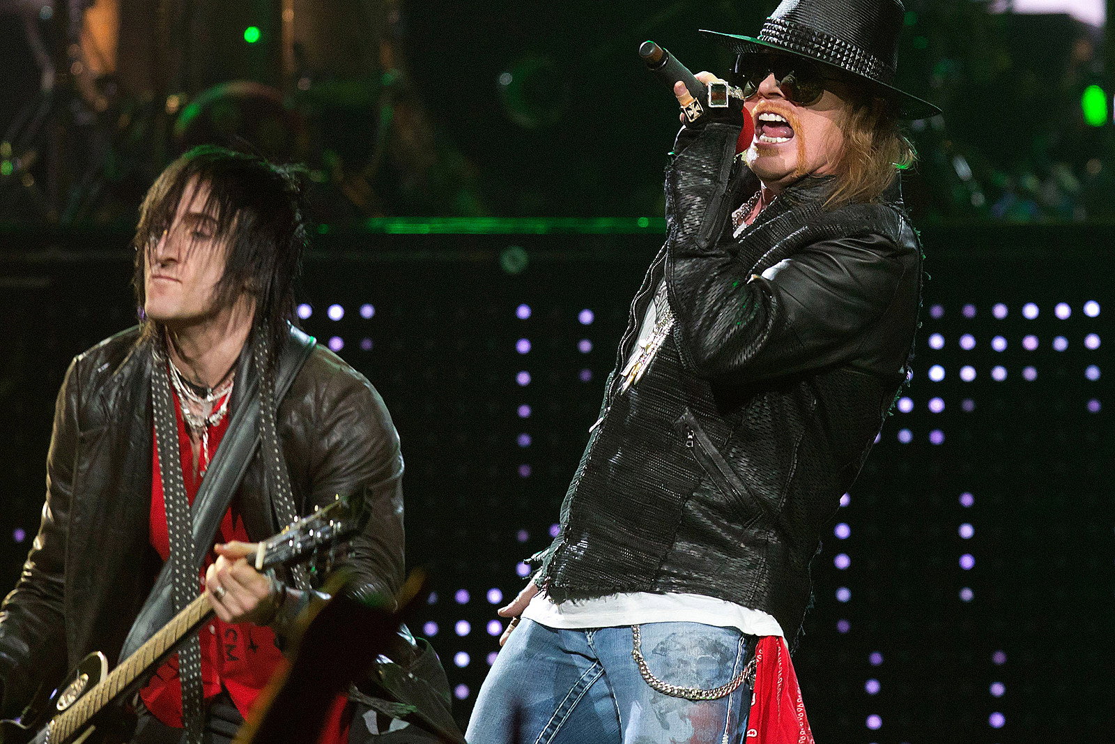 Guns N' Roses: Richard Fortus, speriamo di pubblicare del nuovo materiale quest'anno