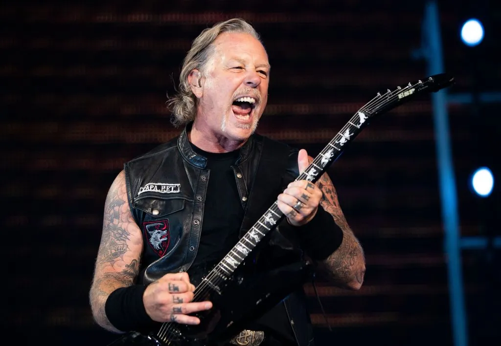 Metallica: annunciata la prima apparizione pubblica di James Hetfield dopo il ricovero in clinica