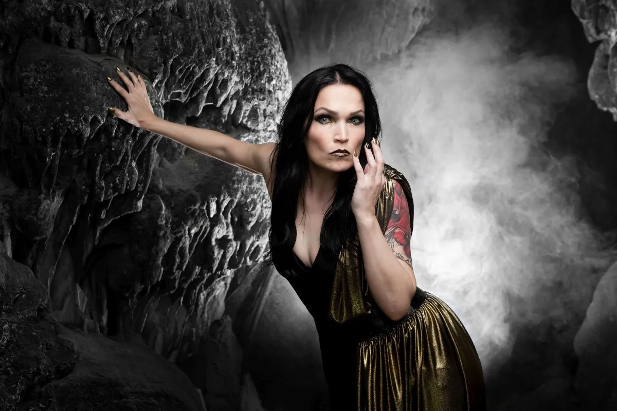 Tarja: guarda il lyric video di 'Eye of the Storm'