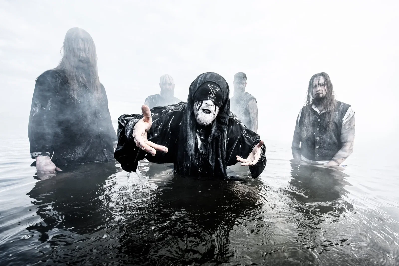 Torchia: accordo discografico con Rockshots Records, date del tour promozionale