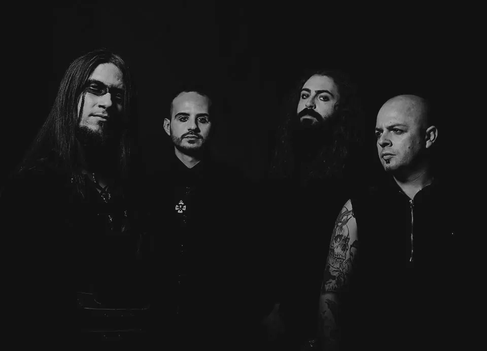 ShadowThrone: pubblicata la cover degli Emperor "Ancient Queen"