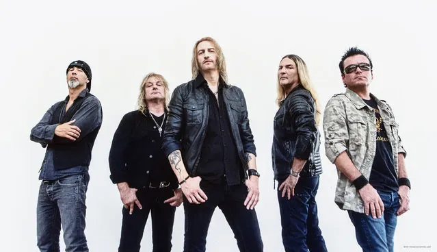 Gotthard: fuori il nuovo singolo "Smiling In The Pouring Rain"
