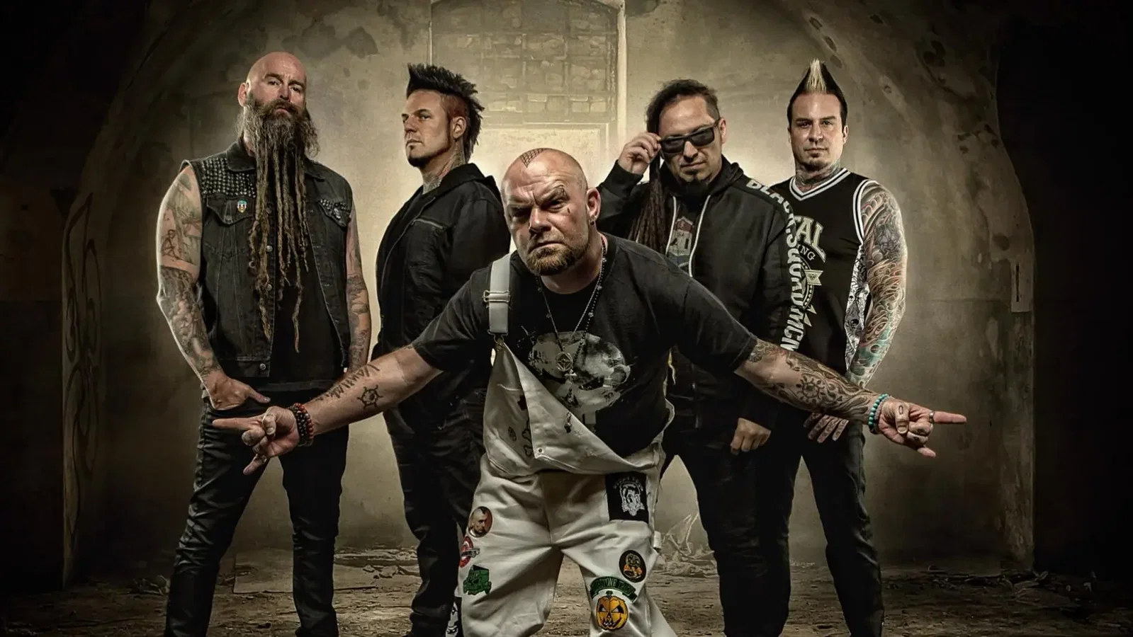 Five Finger Death Punch: guarda il lyric video di 'I Refuse' da "A Decade Of Destruction - Volume 2"