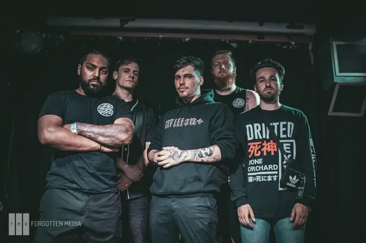 Distant: ascolta la nuova canzone 'Argent Debt'