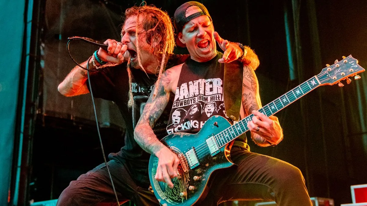 Lamb Of God: Randy Blythe, 'mi preoccupa l'impatto dei social network sui più giovani'