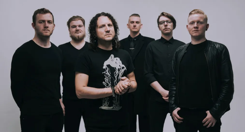 Novena: la cover di 'Bury a Friend' di Billie Eilish dal nuovo EP "The Stopped Clock"