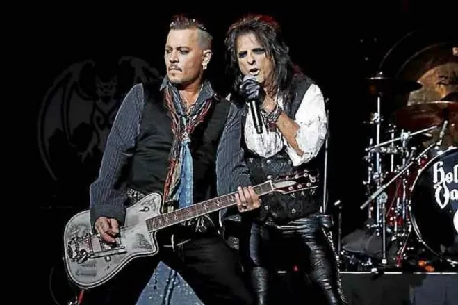 Hollywood Vampires: annunciata una data italiana per la band di Alice Cooper, Johnny Depp e Joe Perry