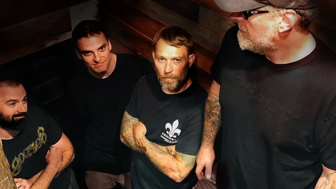 Radian: debut-album, brani in anteprima