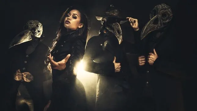 Ad Infinitum: il music video per la nuova canzone 'Live Before You Die'