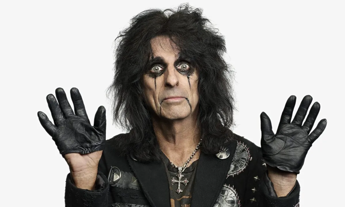 Alice Cooper: nel nuovo podcast vecchie interviste e aneddoti sui colleghi