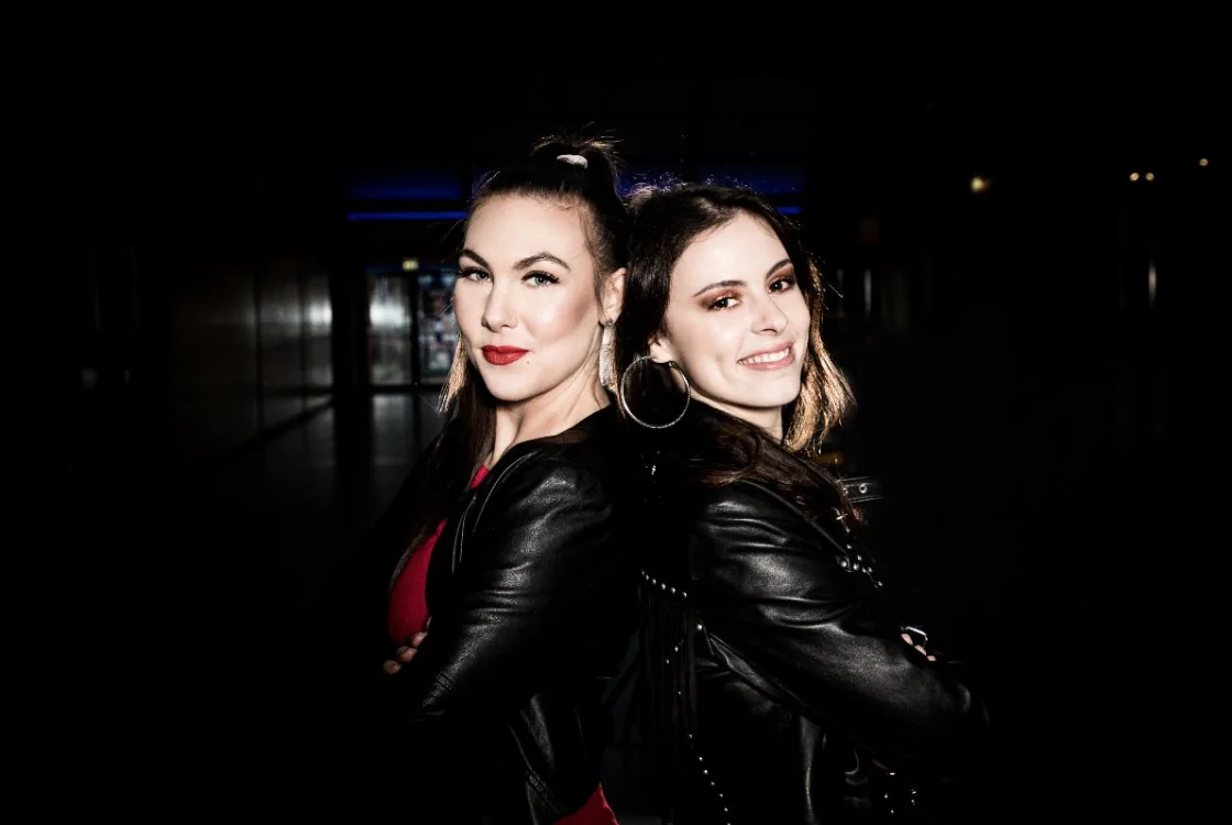 Amaranthe: guarda la performance acustica di Elize Ryd e Olof Mörck a sostegno dell'Organizzazione Mondiale della Sanità