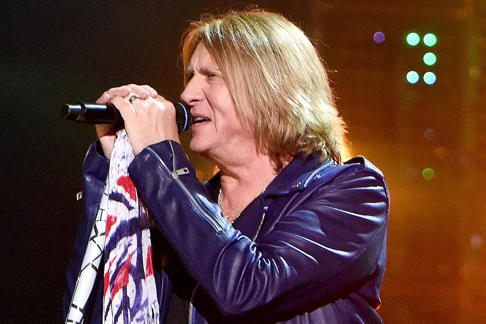 Def Leppard: Joe Elliott, "Grazie al punk ho scelto di far parte di una band"