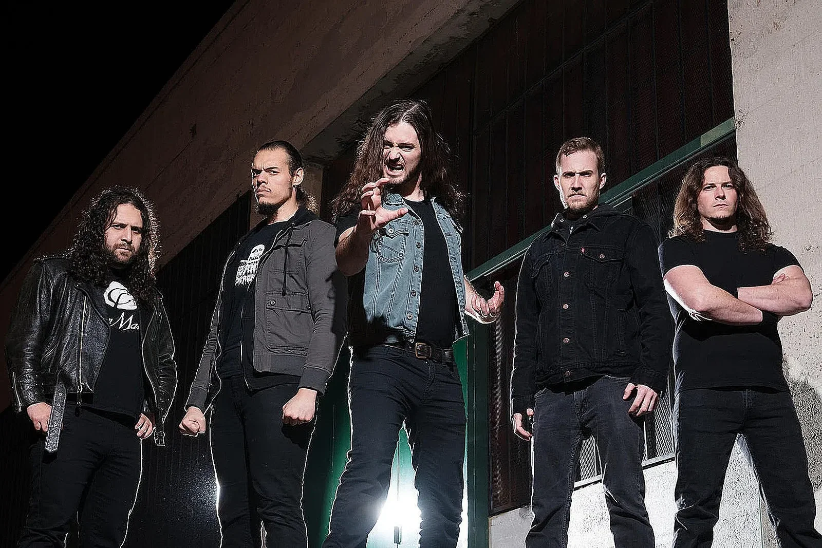 Warbringer: il lyric video del nuovo singolo “The Sword And The Cross”