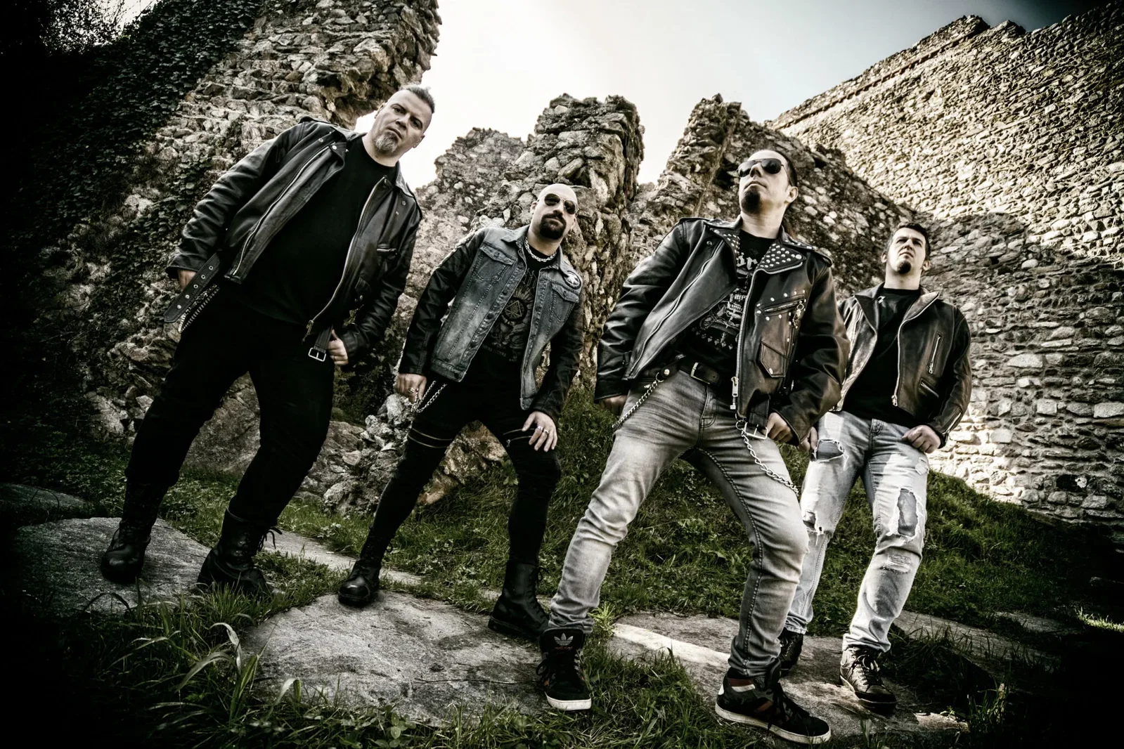 Dark Passage: ascolta il nuovo singolo 'Charade of Souls'