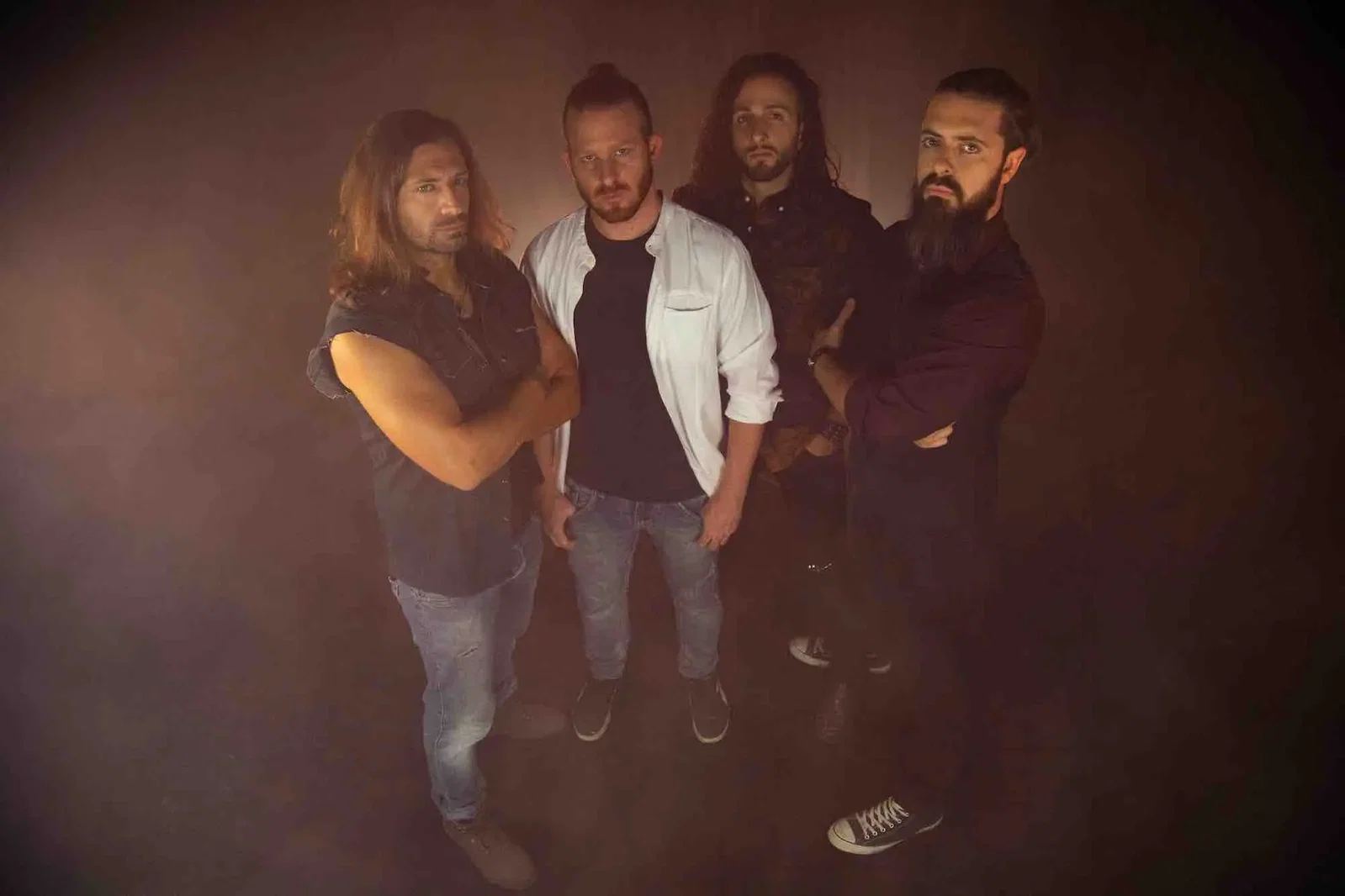 Roommates: il video di 'Deep Feeling', album in arrivo