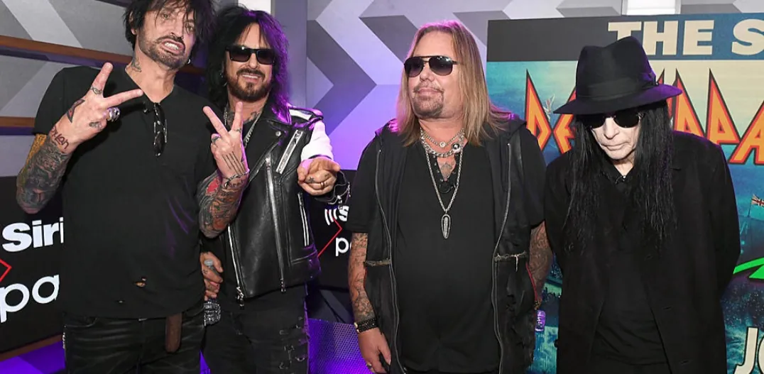 Mötley Crüe: "Vince lo proteggo io, non preoccupatevi" dice la fidanzata