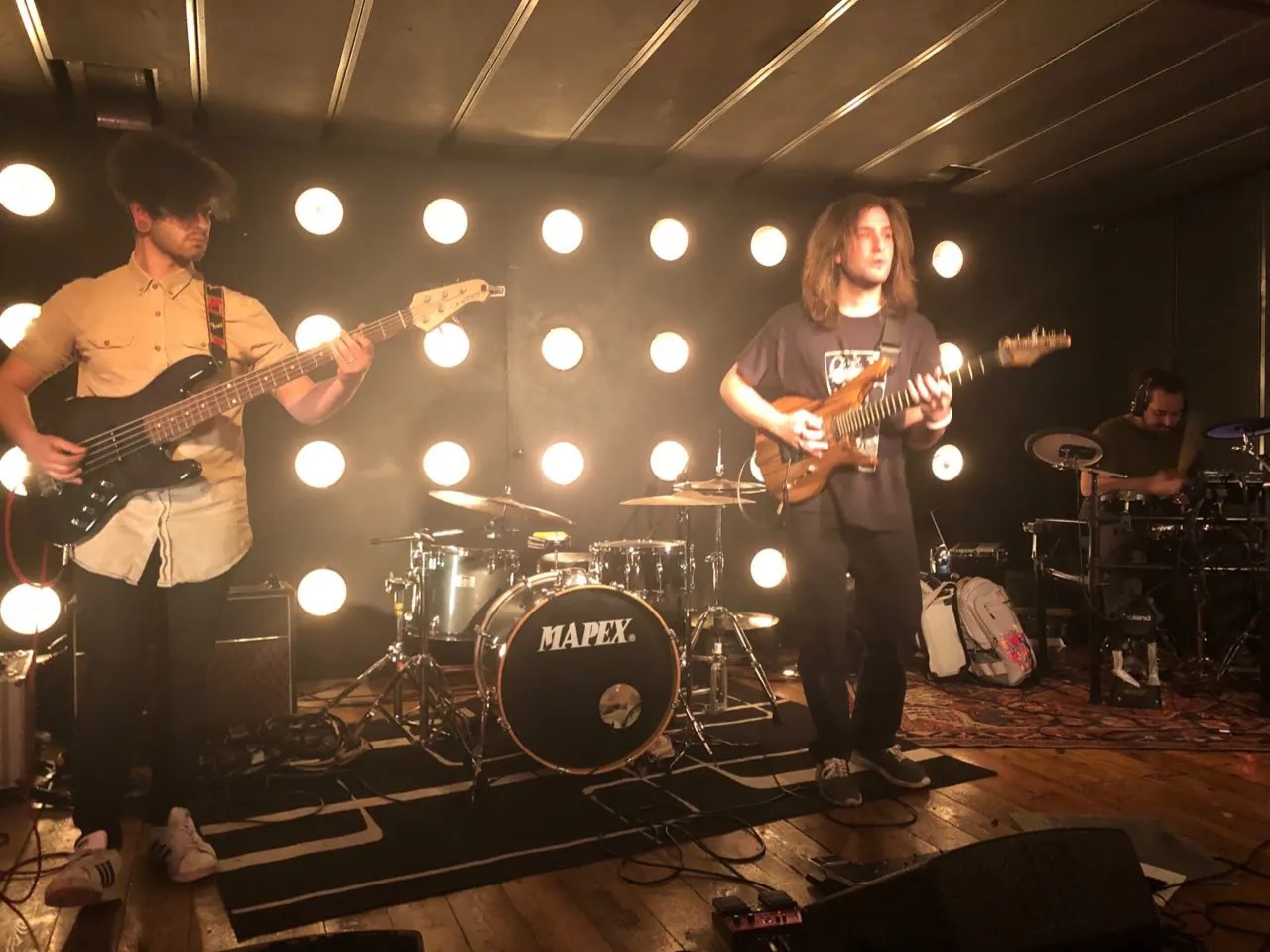 Our Pond: ecco il nuovo singolo '3000 Eyes'