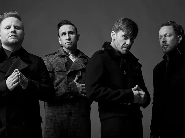 Shinedown: Zach Myers rende omaggio a Bill Withers, video