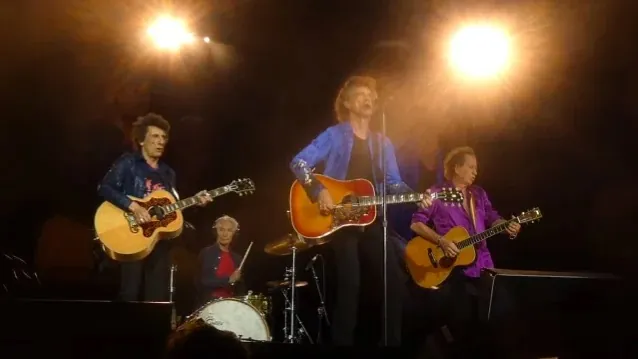 The Rolling Stones: ecco la nuova canzone 'Living in a Ghost Town'
