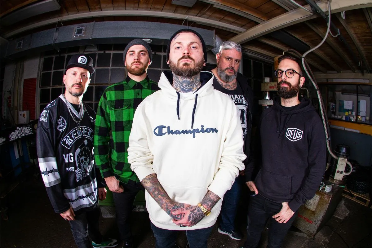 Total Recall: firmato il contratto discografico con la label australiana 1054 RECORDS, primo singolo online